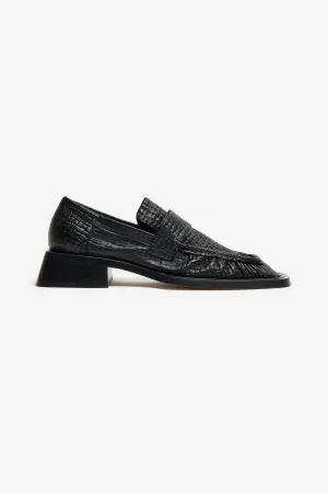 Airi Loafers