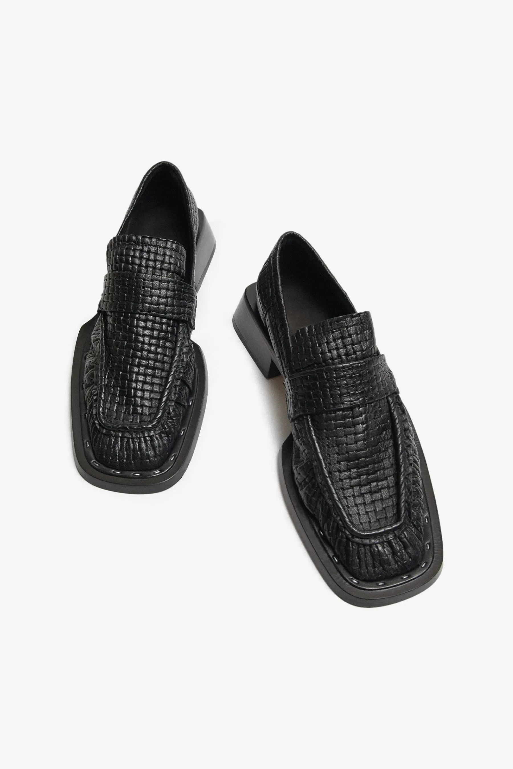 Airi Loafers