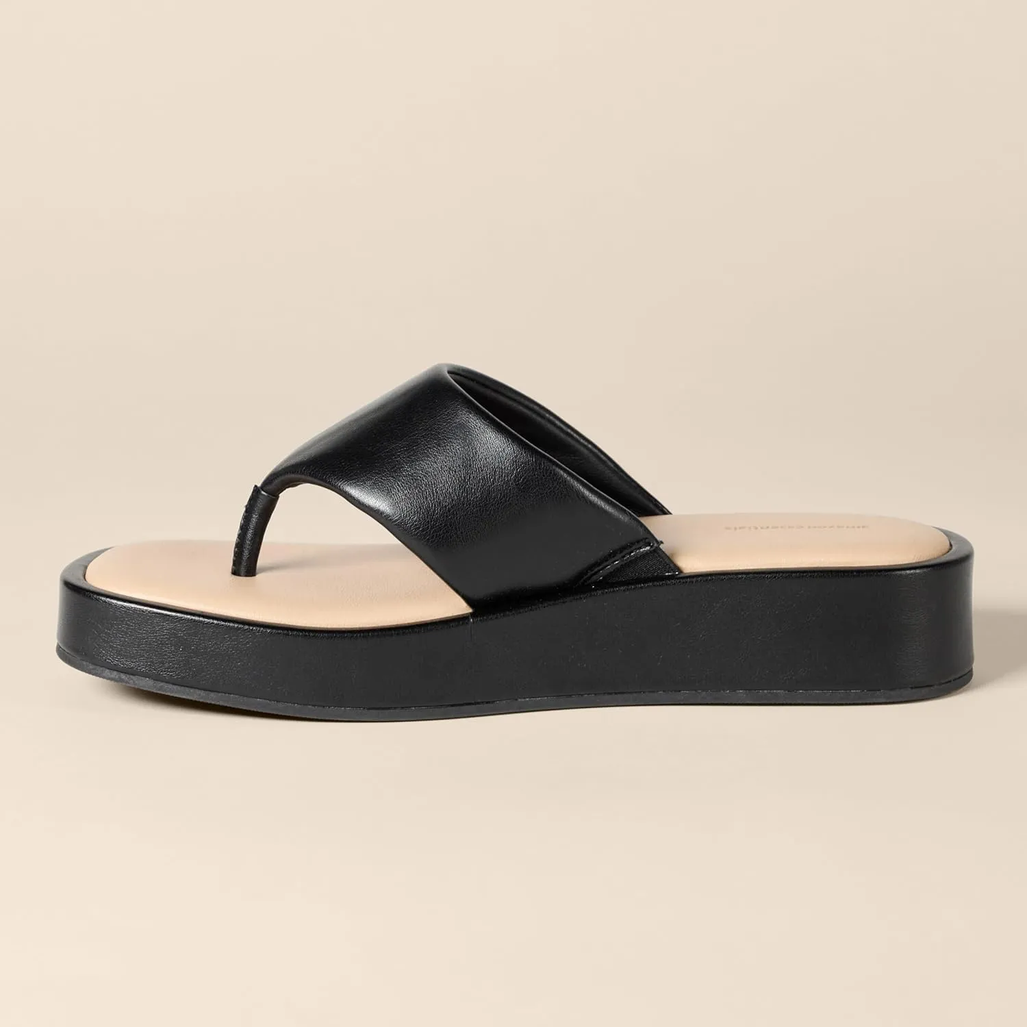 Amazon Essentials Women's Flatform Thong Sandals