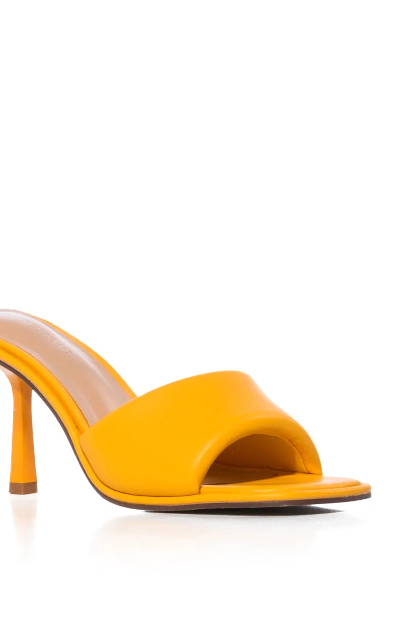 AZALEA WANG KATNISS BASIC SANDAL IN YELLOW