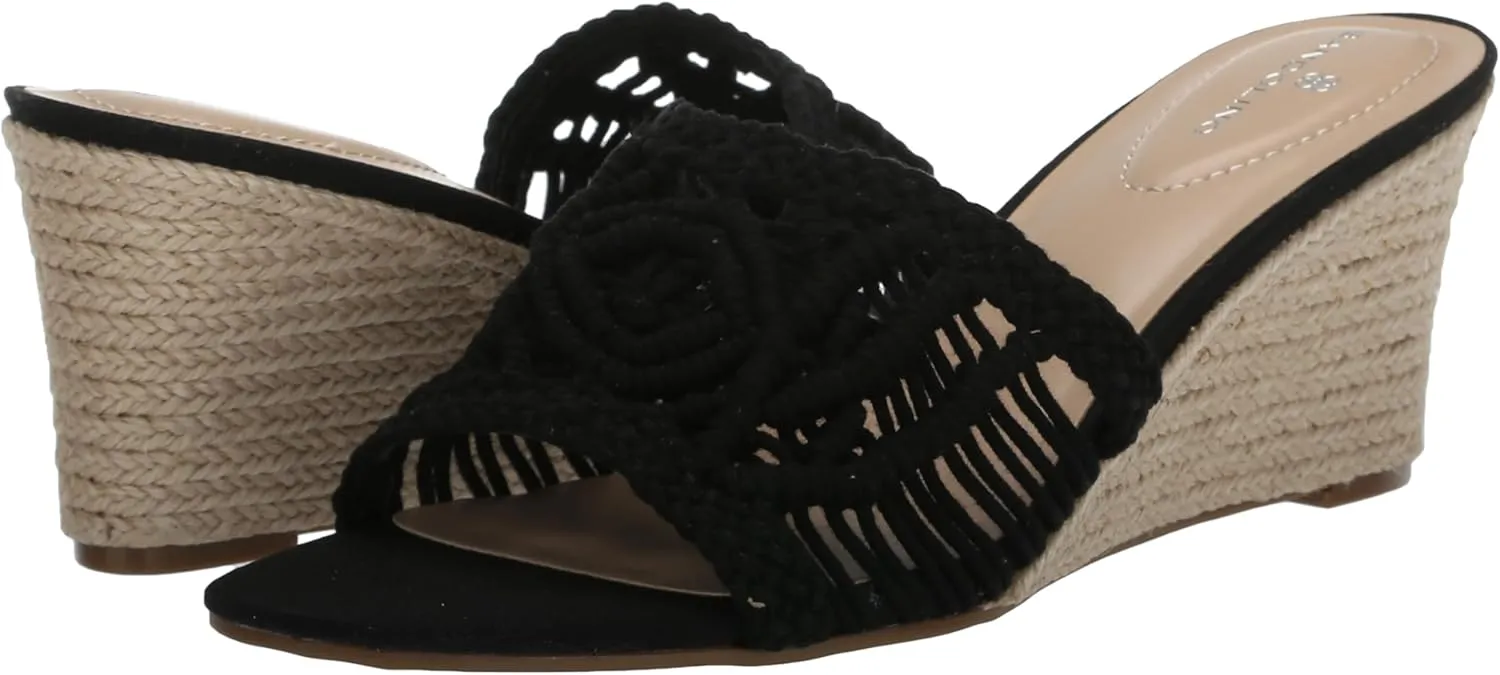 Bandolino Women's Andrrea Wedge Sandal