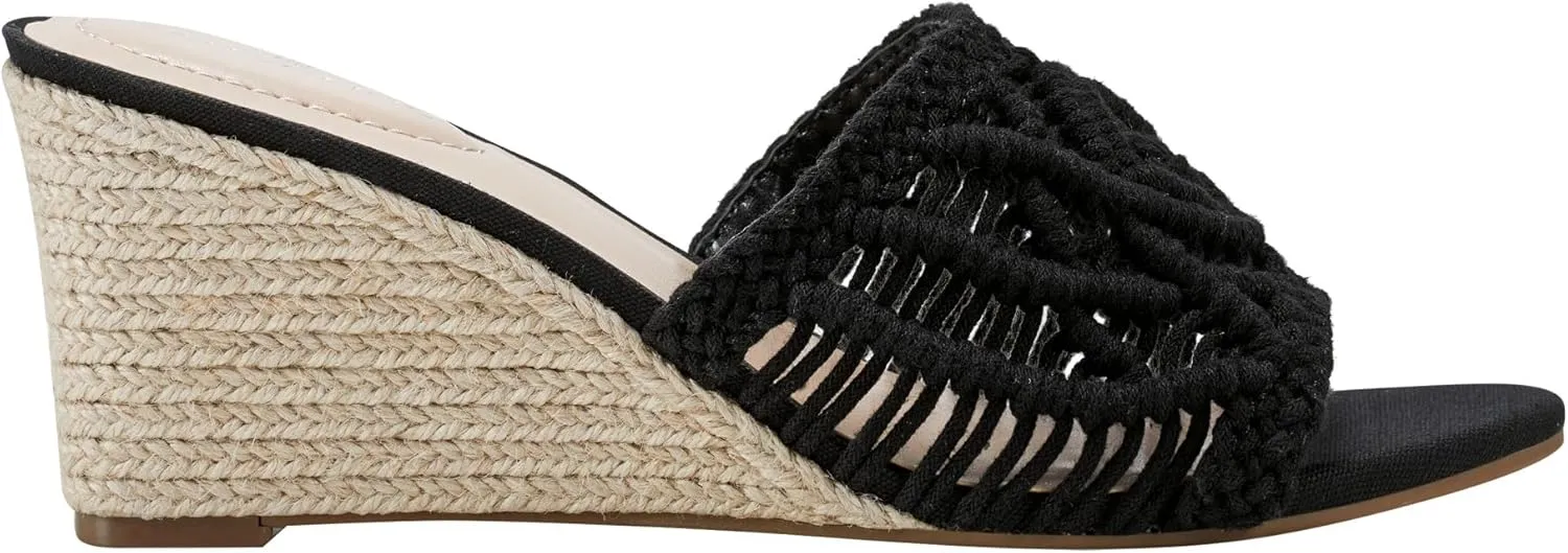 Bandolino Women's Andrrea Wedge Sandal