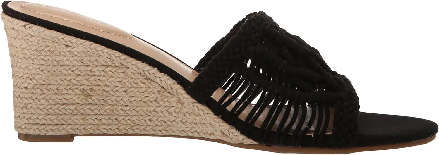 Bandolino Women's Andrrea Wedge Sandal