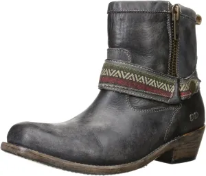 bed stu Women's Triple Flat