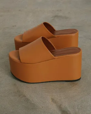 Blackout Platform Shoes in Toffee