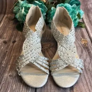 CHARTER CLUB Ginifur Silver Pearl Wedge Sandals 9M