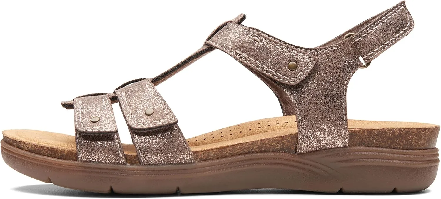 Clarks Women's April Cove Flat Sandal