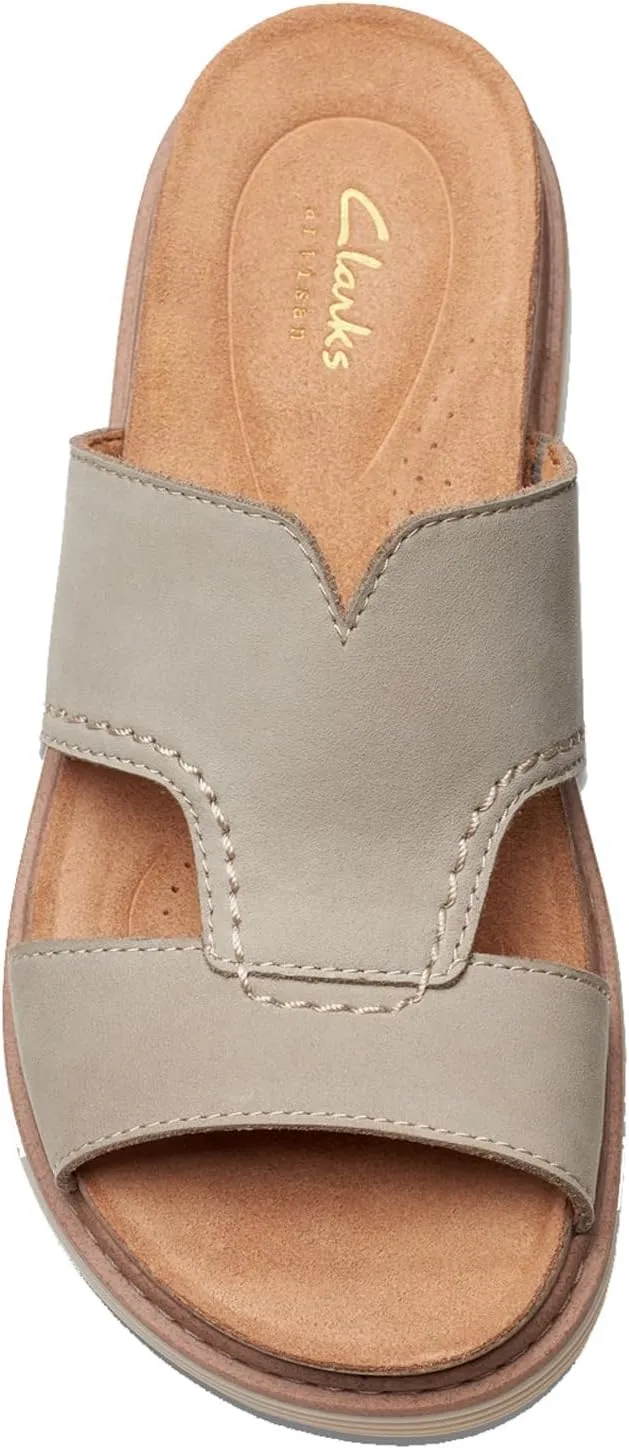 Clarks Women's Arwell Walk Flat Sandal
