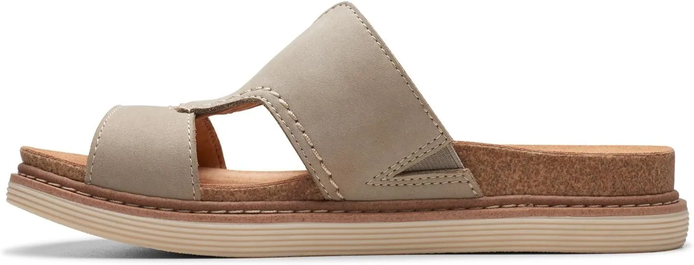 Clarks Women's Arwell Walk Flat Sandal