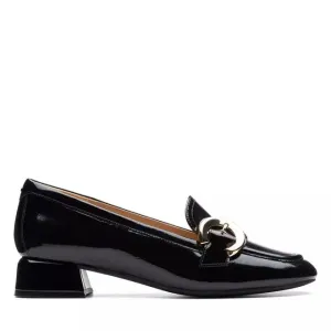 Clarks Women's Daiss 30 Trim Black Pat Leather 26174716