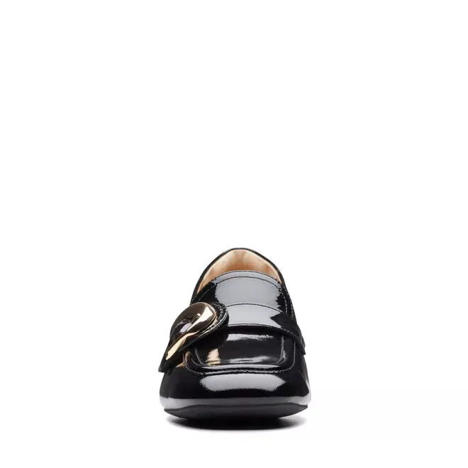 Clarks Women's Daiss 30 Trim Black Pat Leather 26174716