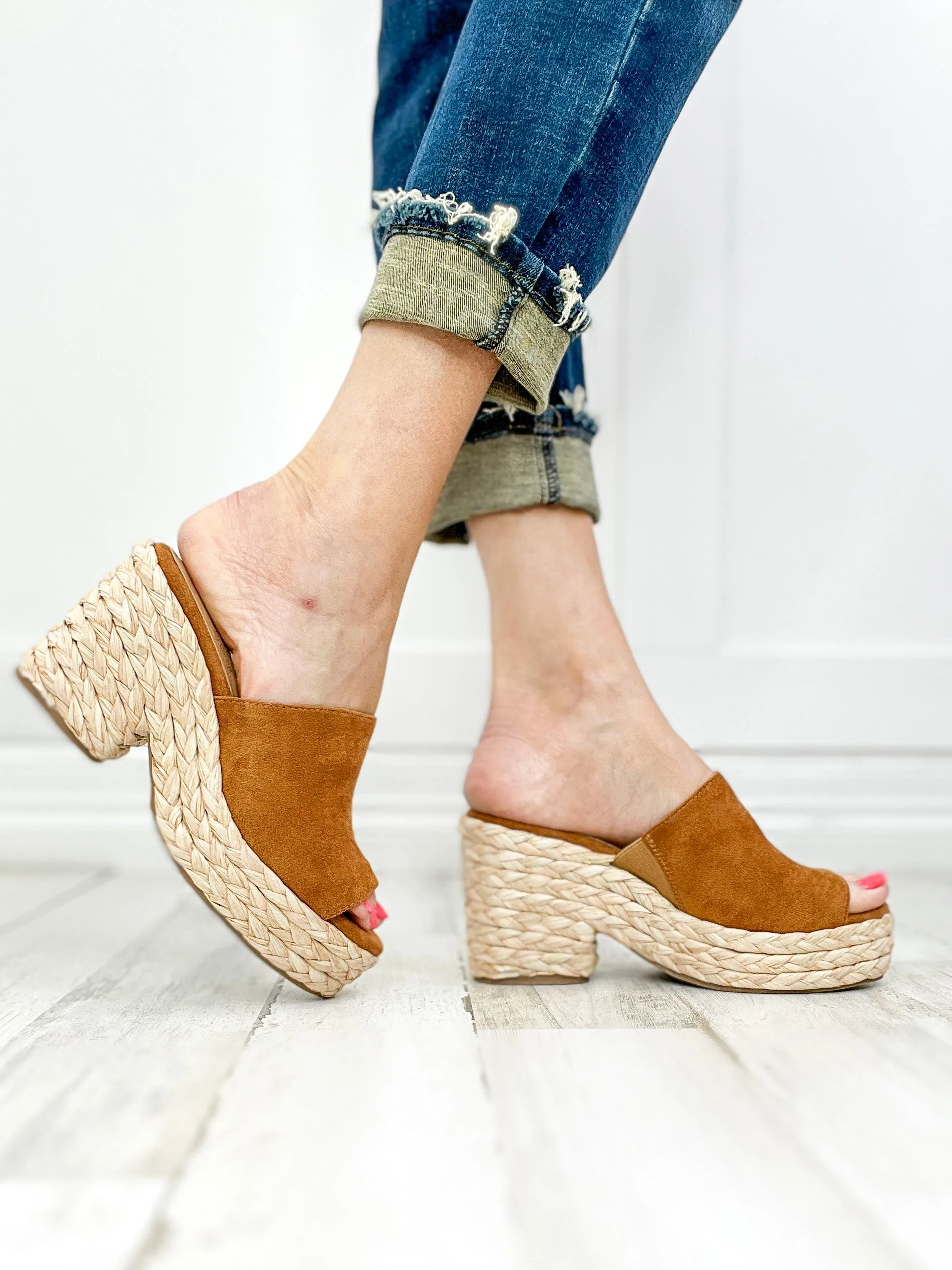 Corkys Solstice Wedge in Cognac
