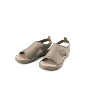 Dorothy Reese In Taupe
