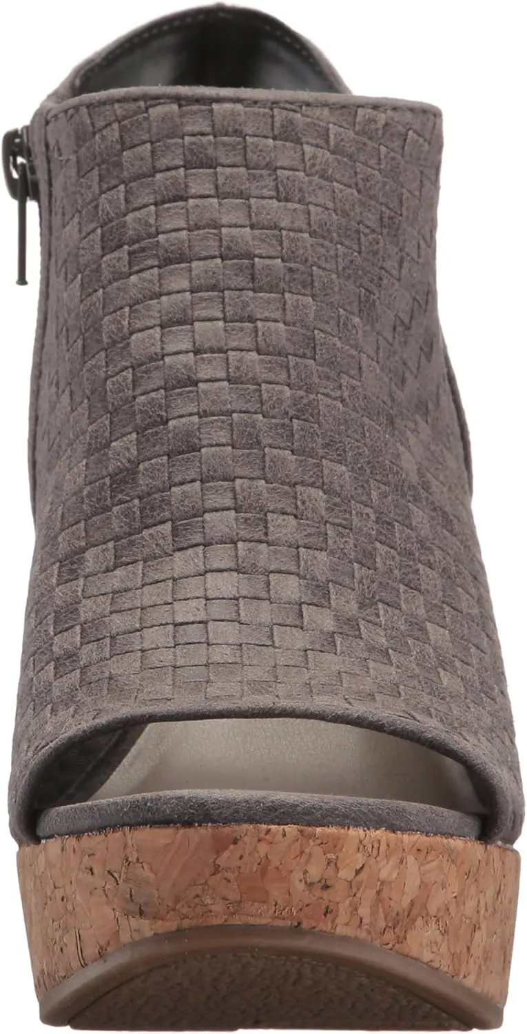 Fergalicious Women's Rasta Wedge Sandal