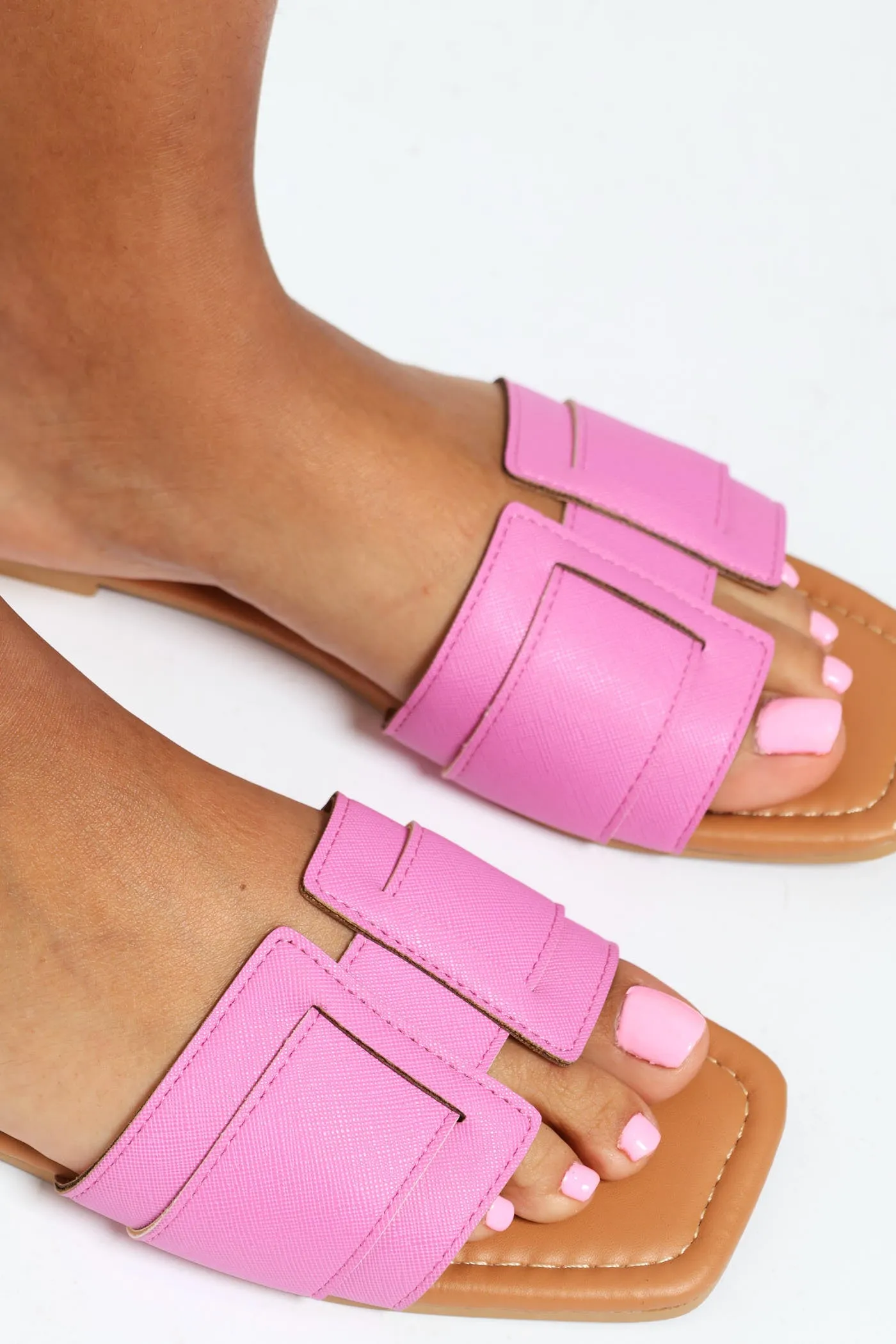 Flat Basic One H-Strap Push In Mule Sandal - Pink