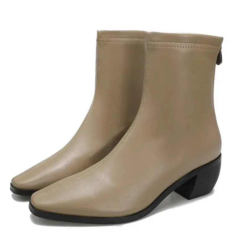 Flat heel pointed toe boots