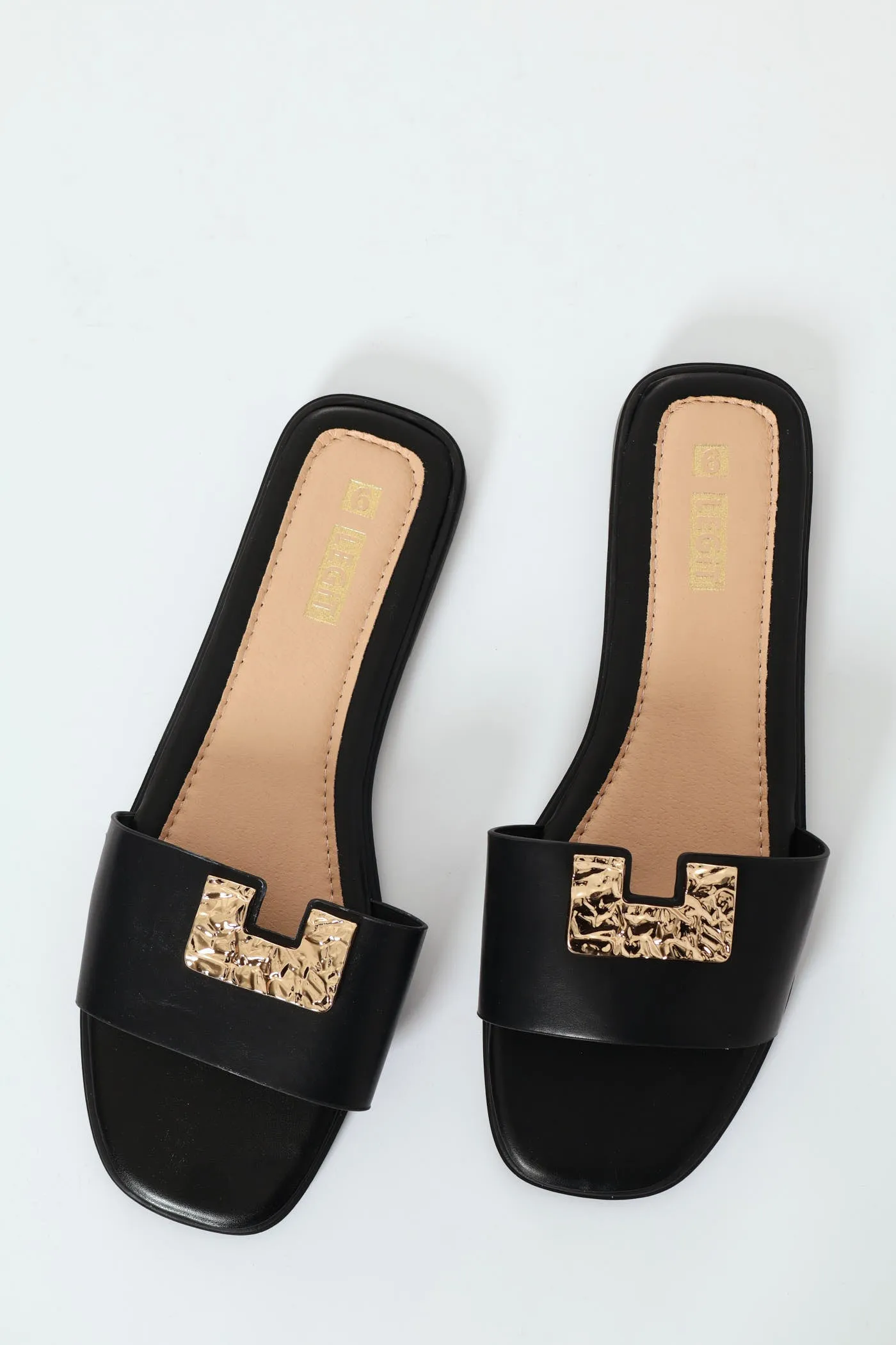 Flat One Strap Mule Sandal With Gold Crinkle U Trim - Black