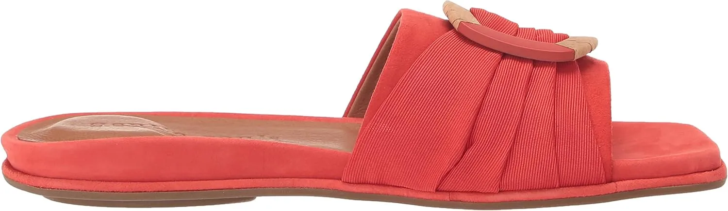 Gentle Souls by Kenneth Cole Women's Rhea Flat Sandal