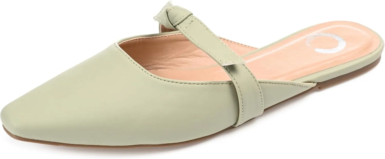 Journee Collection Women's Missie Loafer Flat