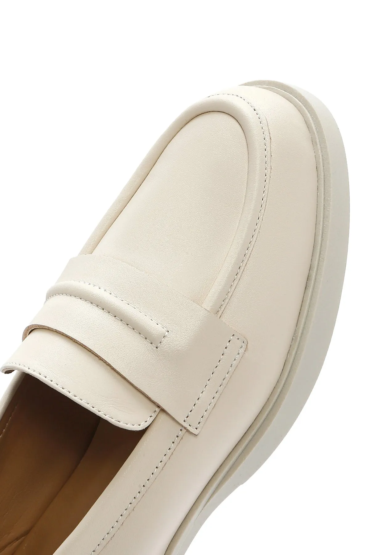 Kadın Krem Deri Maskülen Loafer