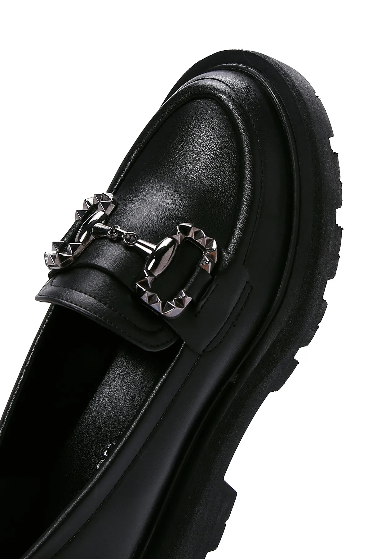 Kadın Siyah Tokalı Kalın Tabanlı Maskülen Loafer
