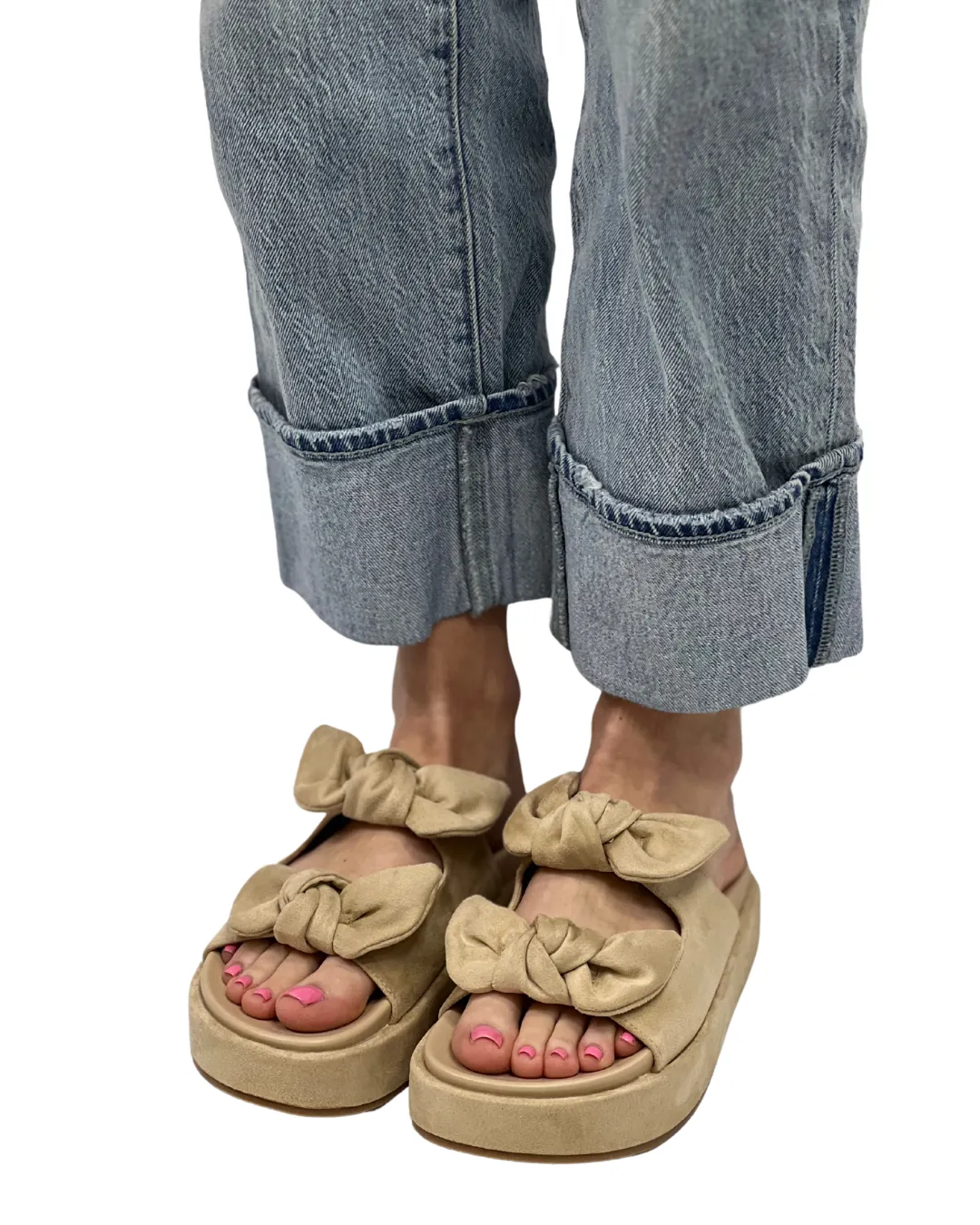 KIKI in Beige Suede