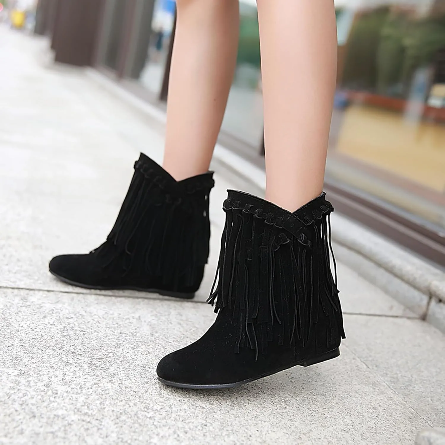 KiutSymo Womens Ankle Fringe Boots Round Toe Wide Calf Flat Tassel Boots Casual Hidden Wedge Heels Ankle Boots for Winter