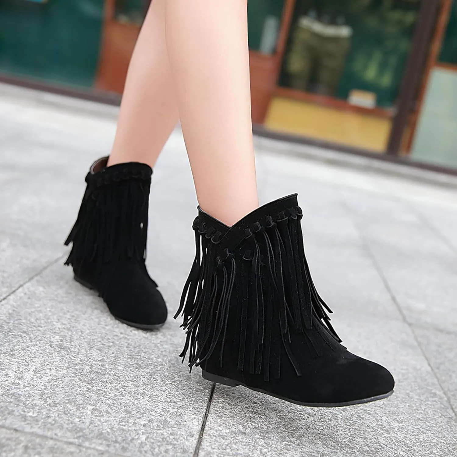 KiutSymo Womens Ankle Fringe Boots Round Toe Wide Calf Flat Tassel Boots Casual Hidden Wedge Heels Ankle Boots for Winter