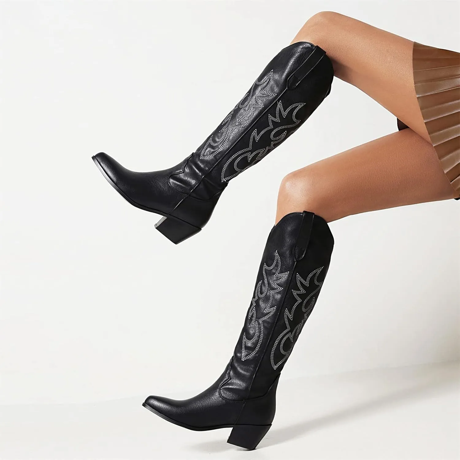 Lausiuoe Cowboy Boots For Women Wide Calf Low Heel Western Cowgirl Boots Knee High Embroidered Fashion Retro Boot Pull-On