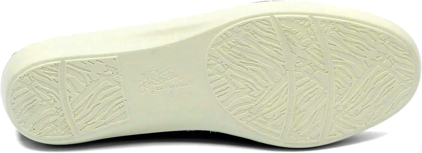 Life Stride Womens Next Level Slip-On Sneaker Cream 10 W