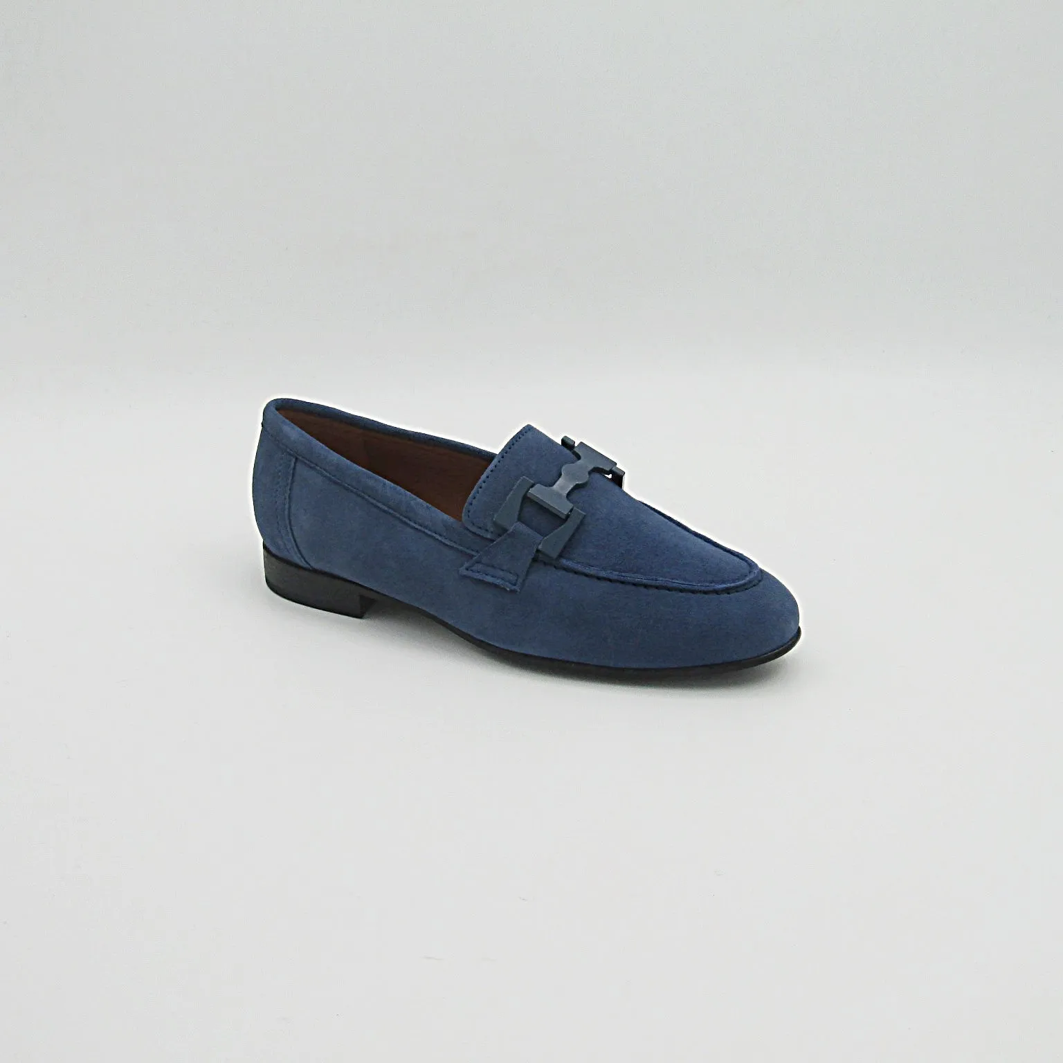 LOAFER