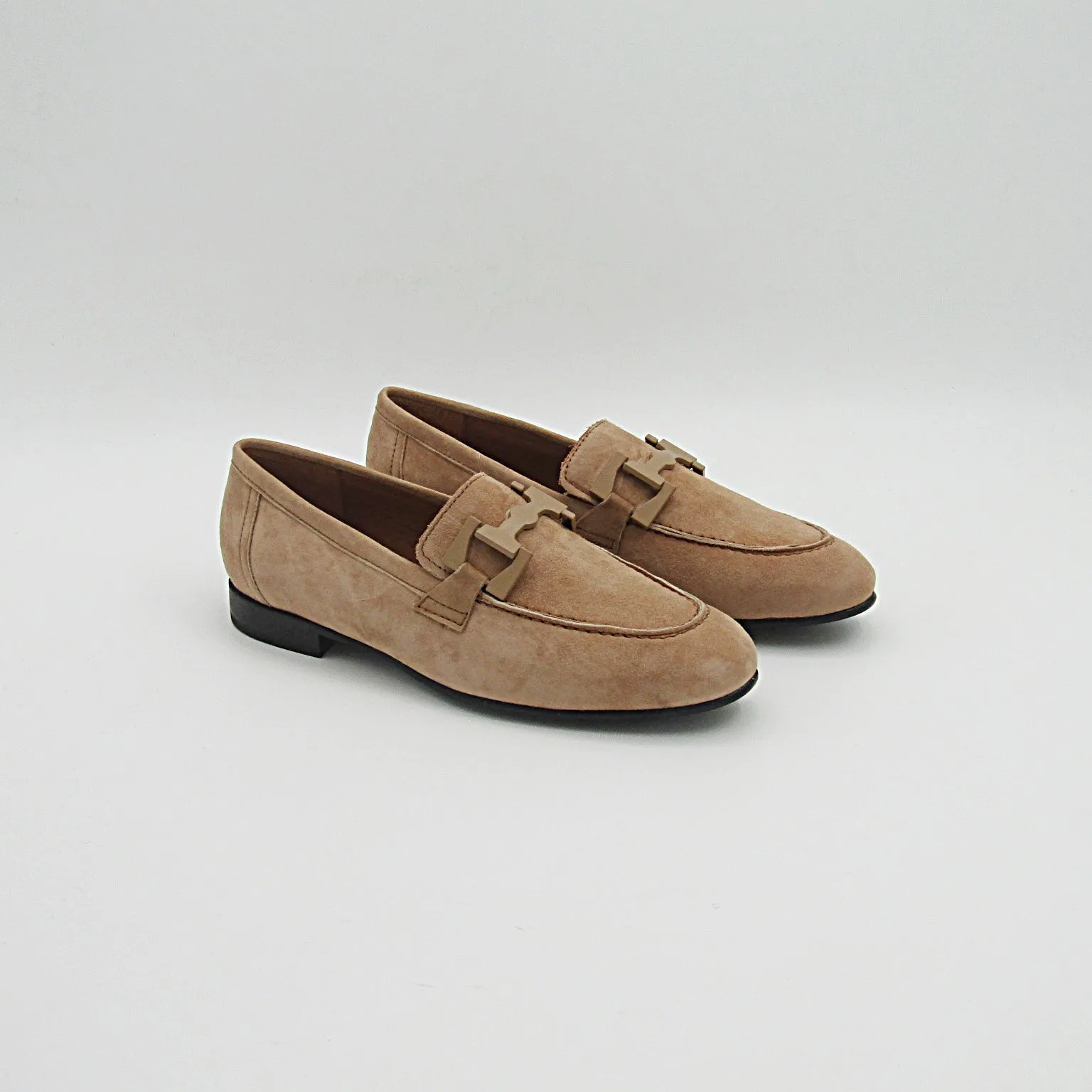 LOAFER