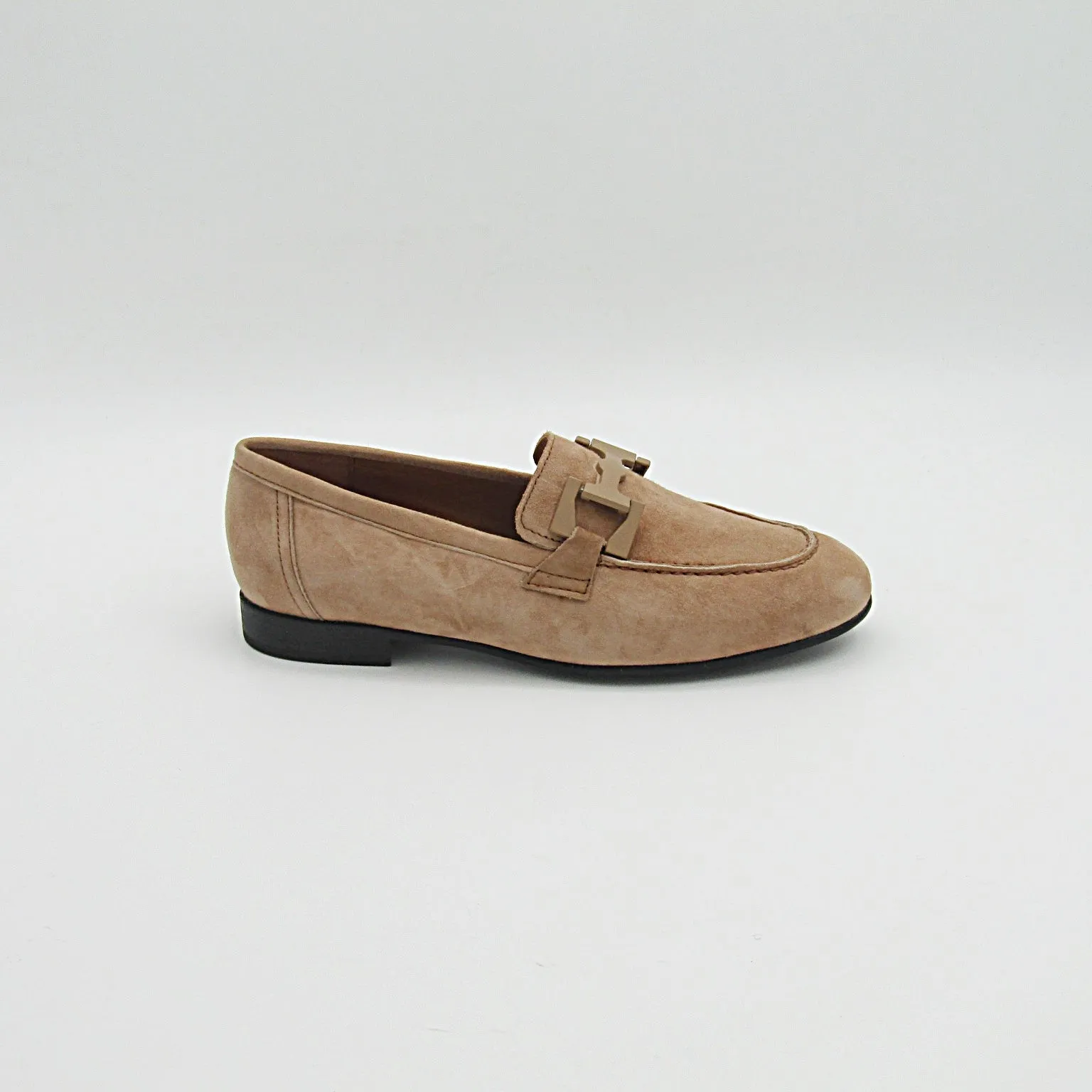 LOAFER