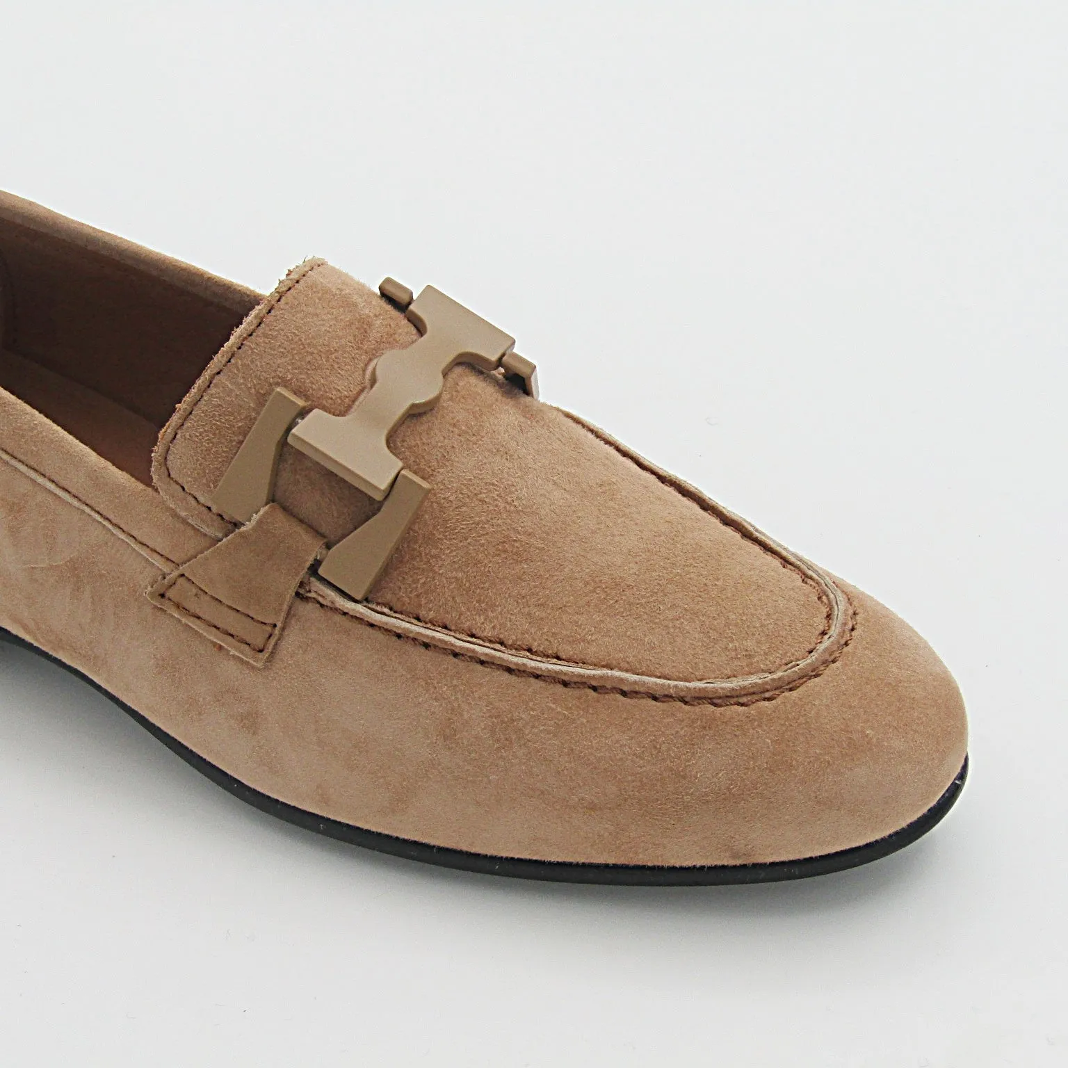 LOAFER