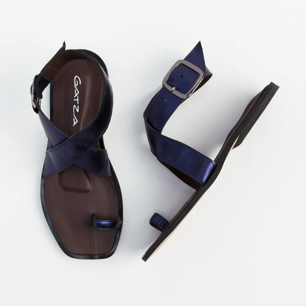 Lívia Flat Sandals
