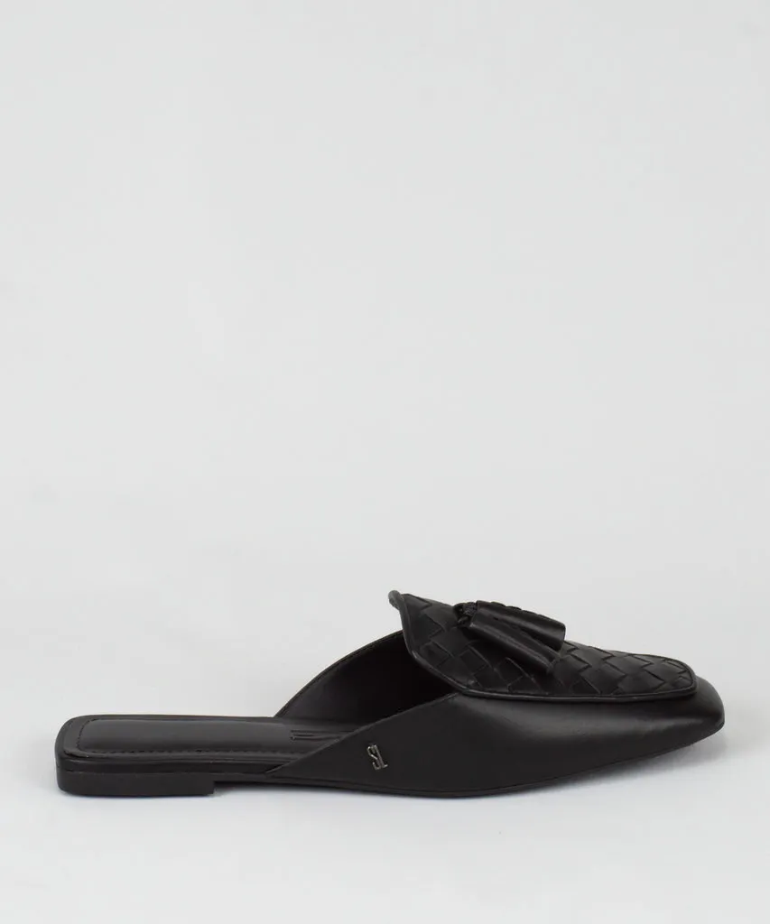 Mule Santa Lolla Preto Bico Quadrado Couro - 0505.362A.02E7.0001