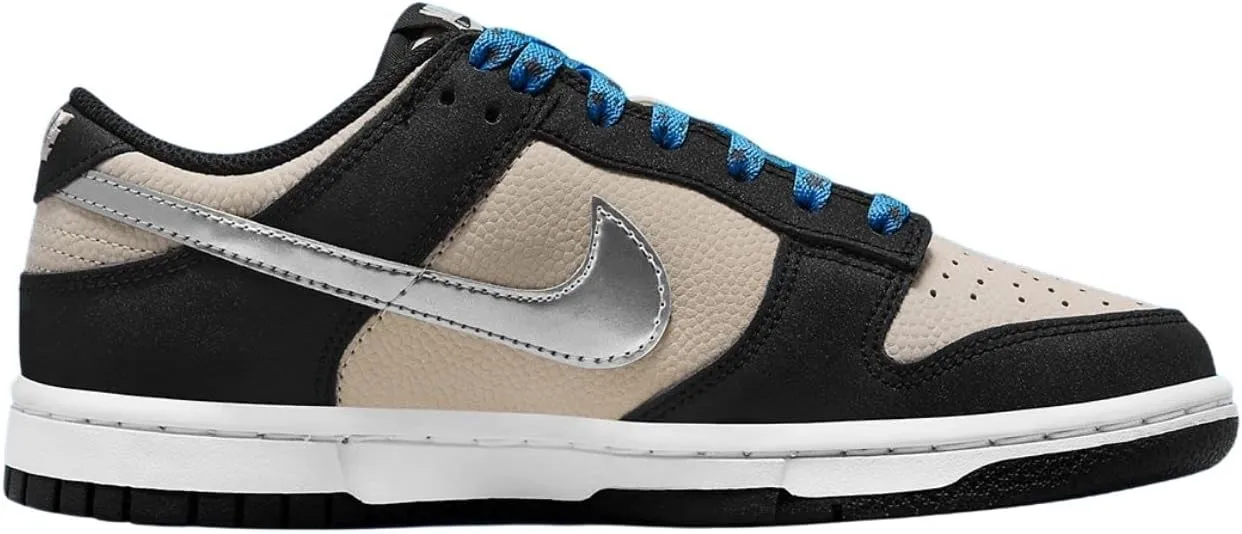 Nike Women's Modern