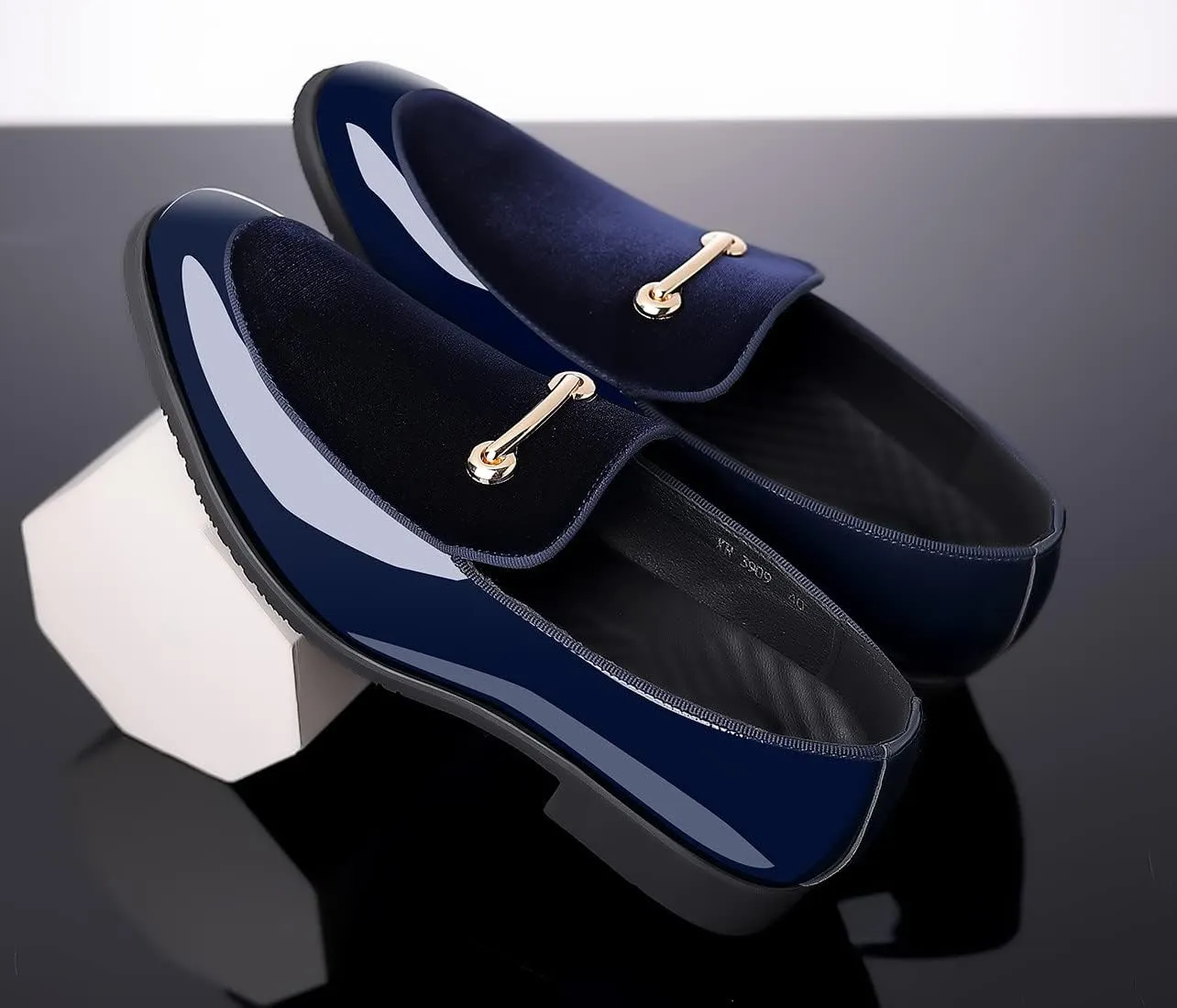 Santimon Mens Slip On Loafers Smoking Slipper Gold Buckle Moccasins Moccasins Casual Formal Business Wedding Shoes