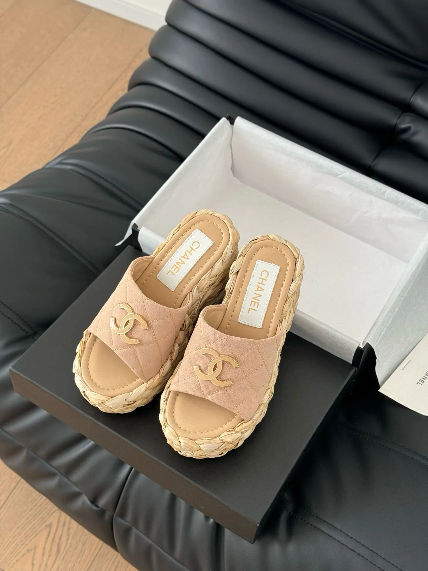 SE1590 Chanel Wedge Sandals / Size5-11