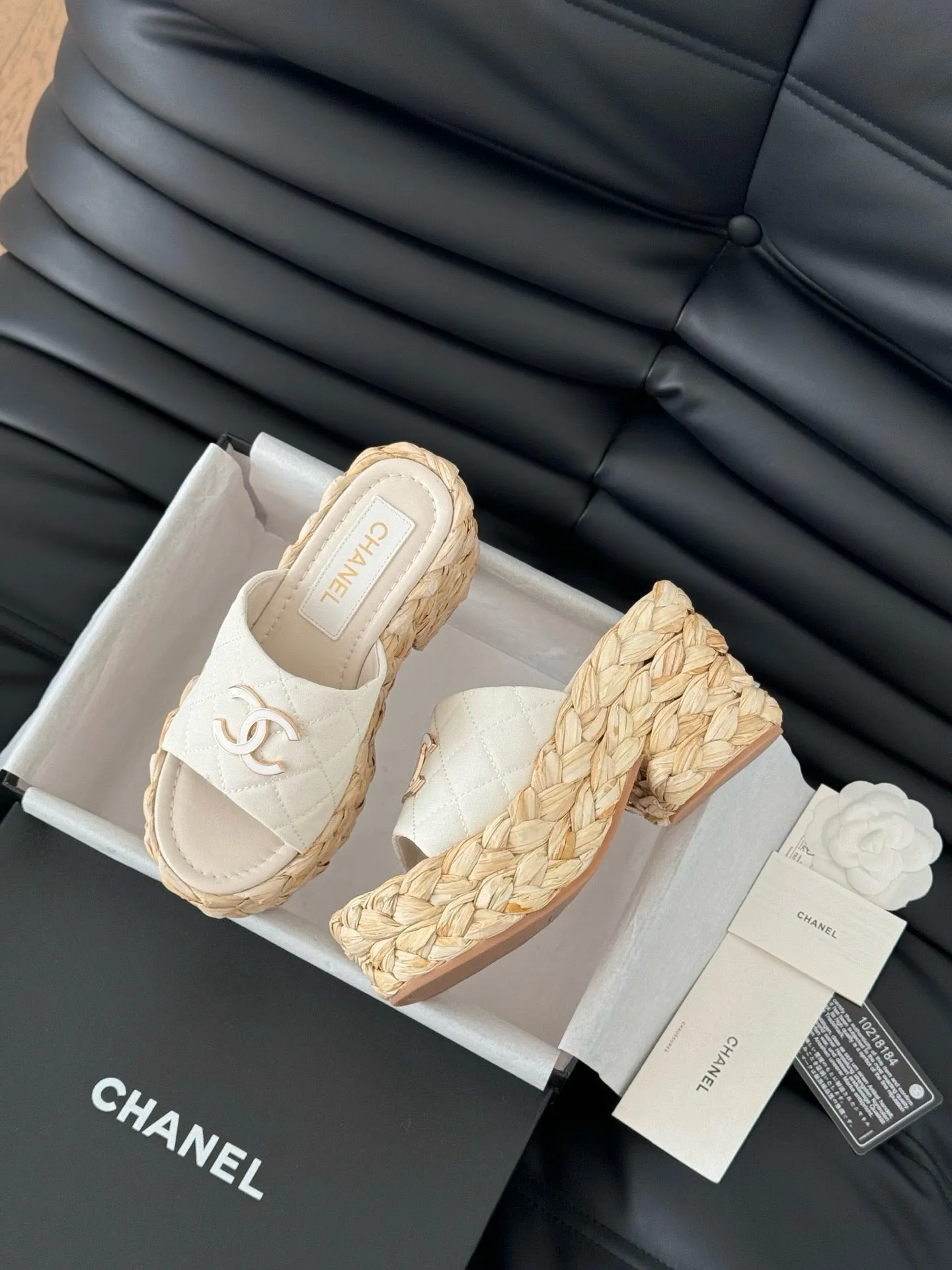 SE1590 Chanel Wedge Sandals / Size5-11