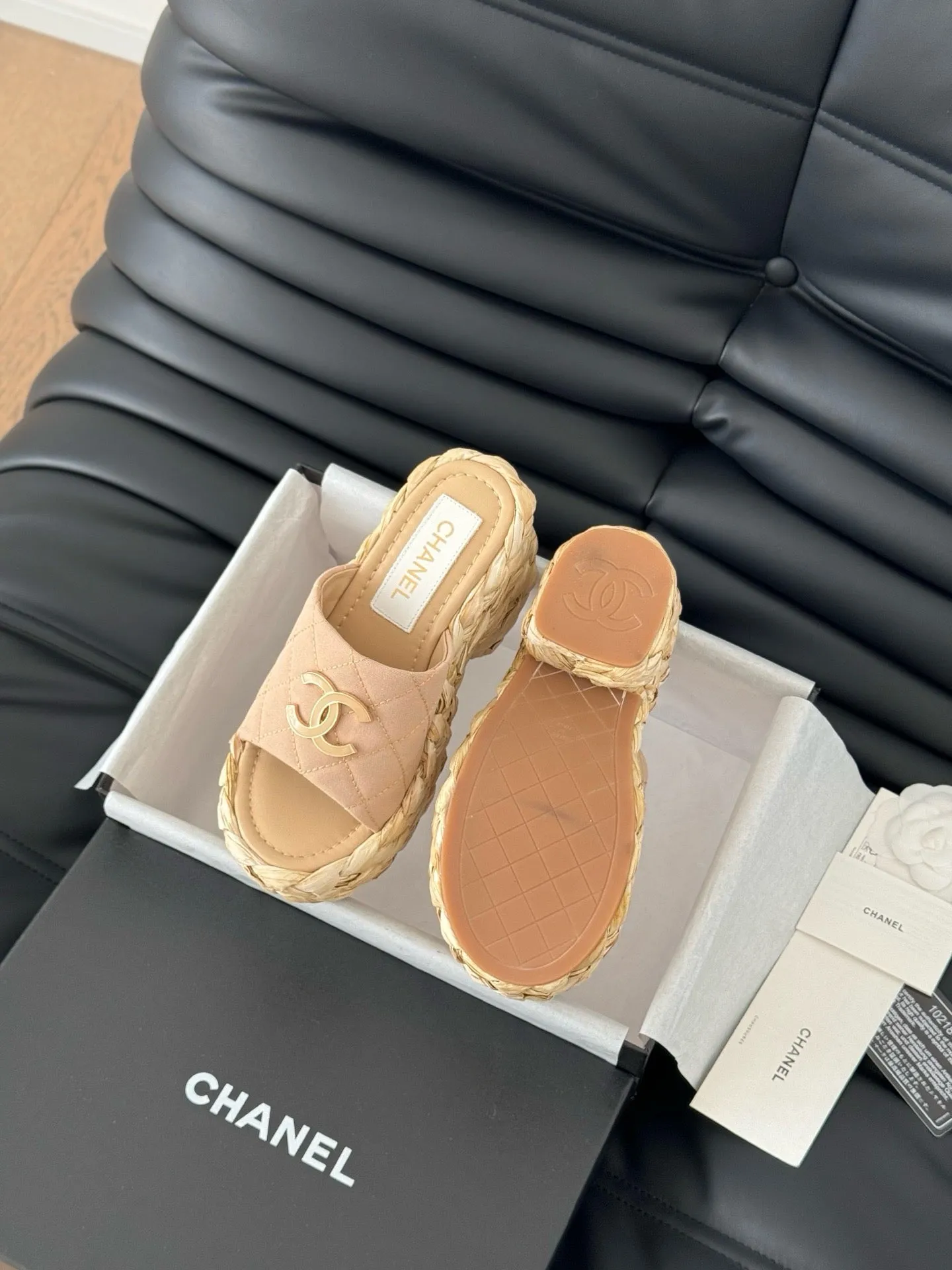 SE1590 Chanel Wedge Sandals / Size5-11
