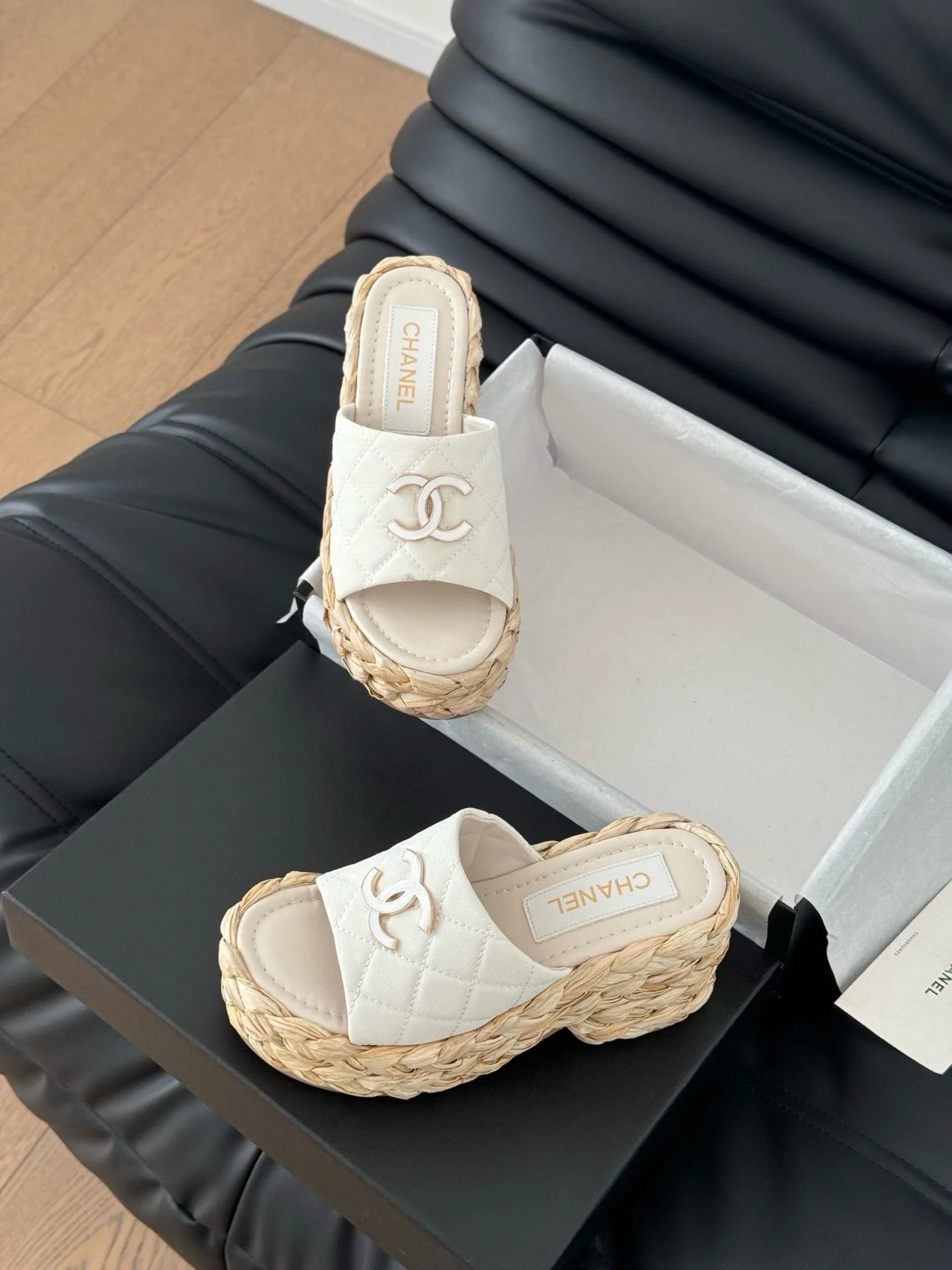 SE1591 Chanel Wedge Sandals / Size5-11