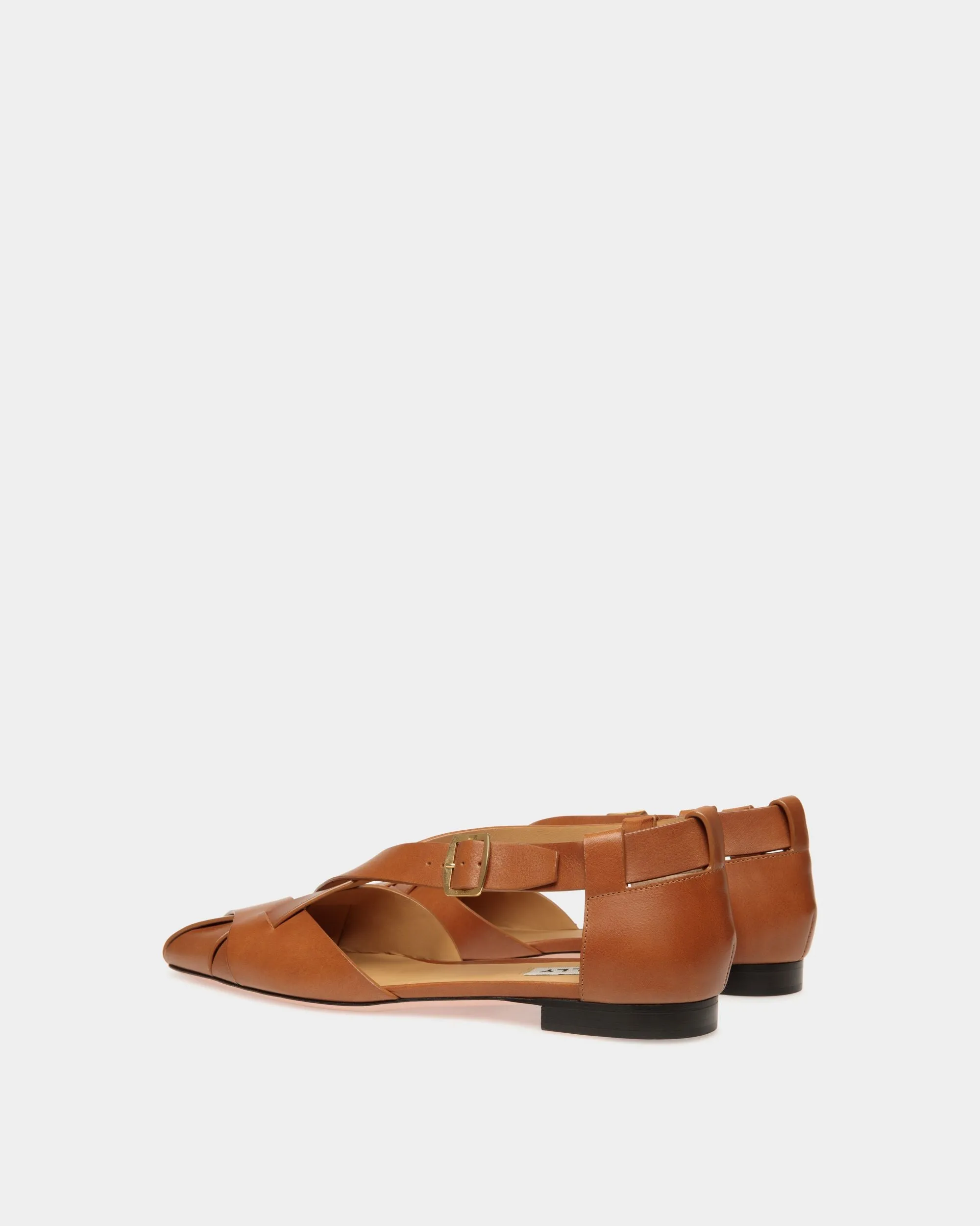 Sylt Flat in Brown Brushed Leather