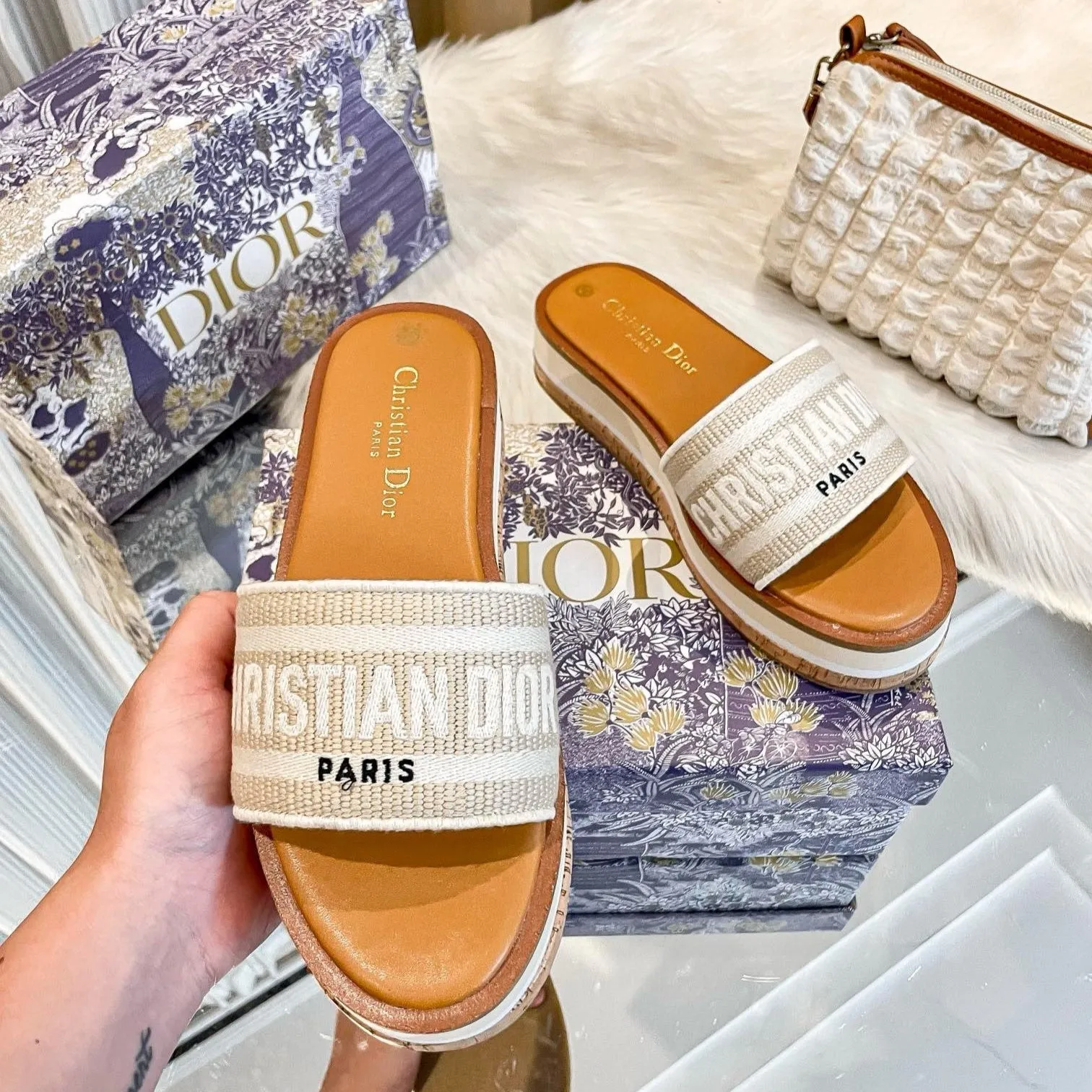 Tested Natural Dior - Slide Dway Platform Premium-grade