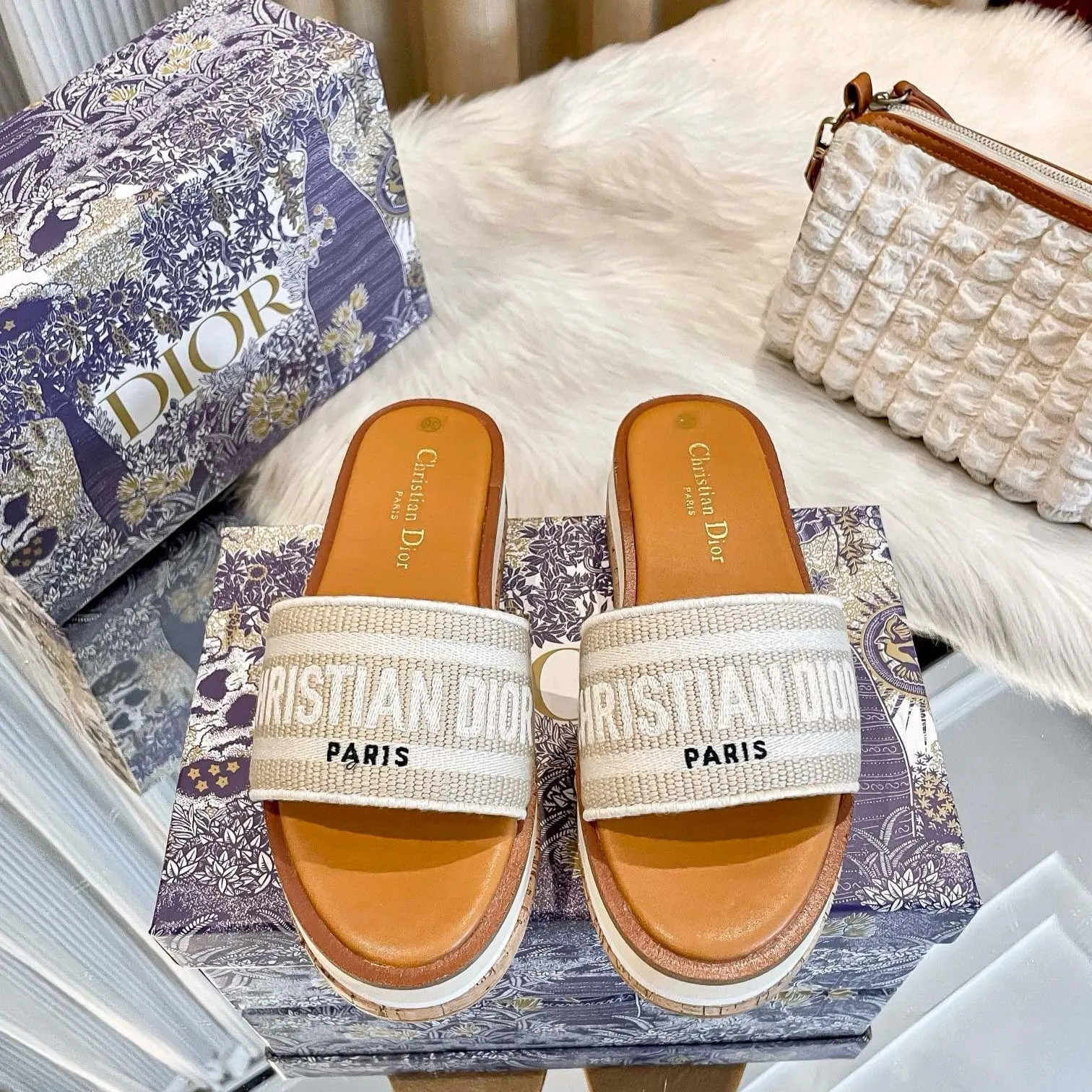 Tested Natural Dior - Slide Dway Platform Premium-grade