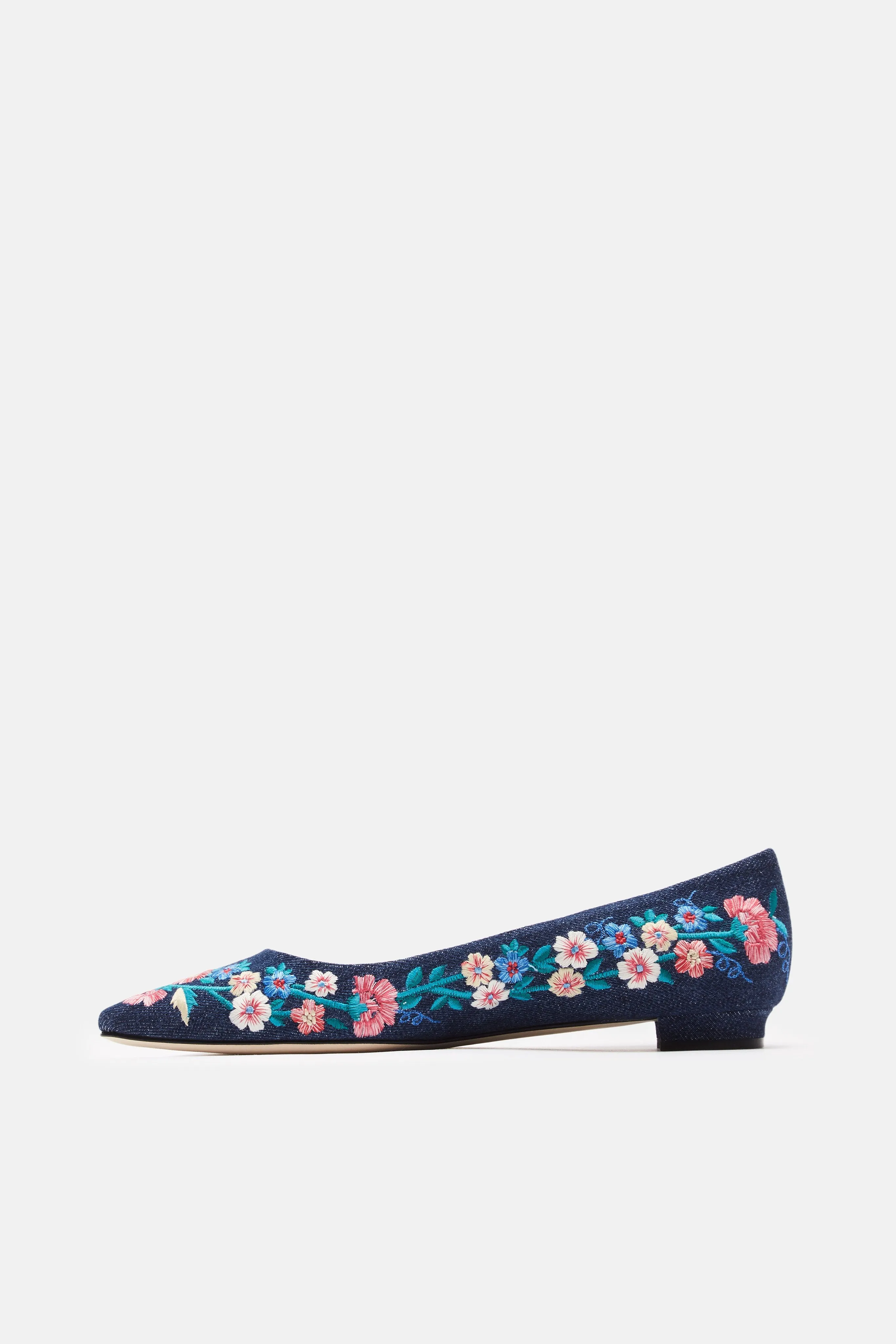 Titto Embroidered Flat - Jean Embroidery
