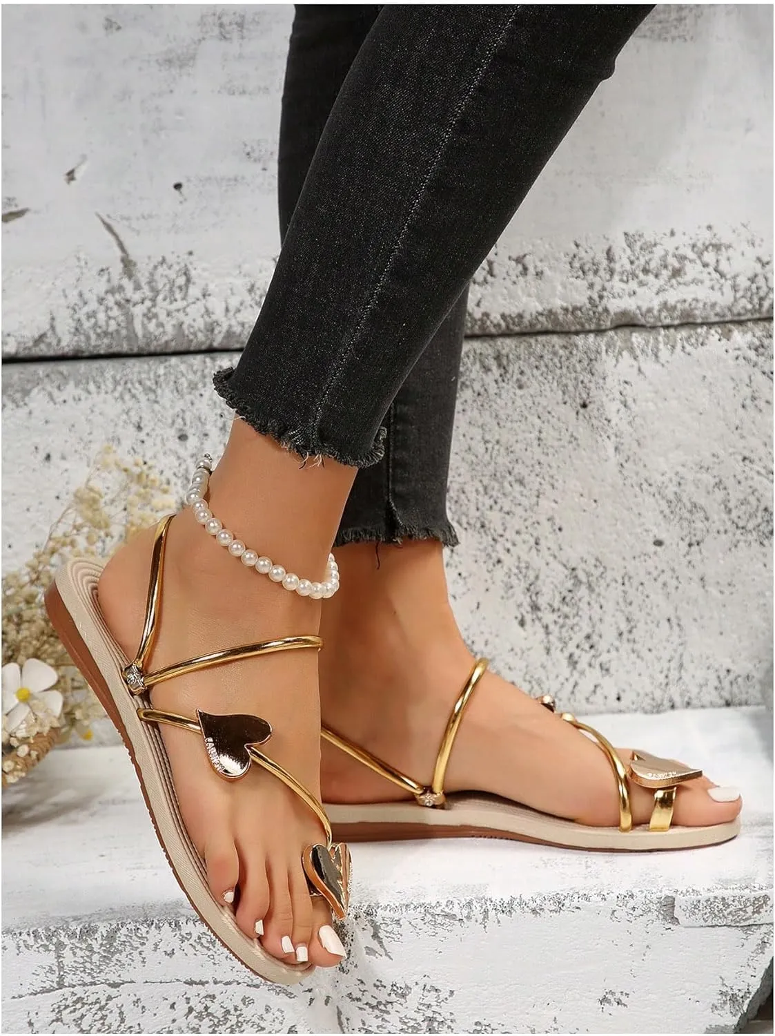 Verdusa Women's Metallic Strappy Thong Sandals Summer Beach Flat Flip Flops