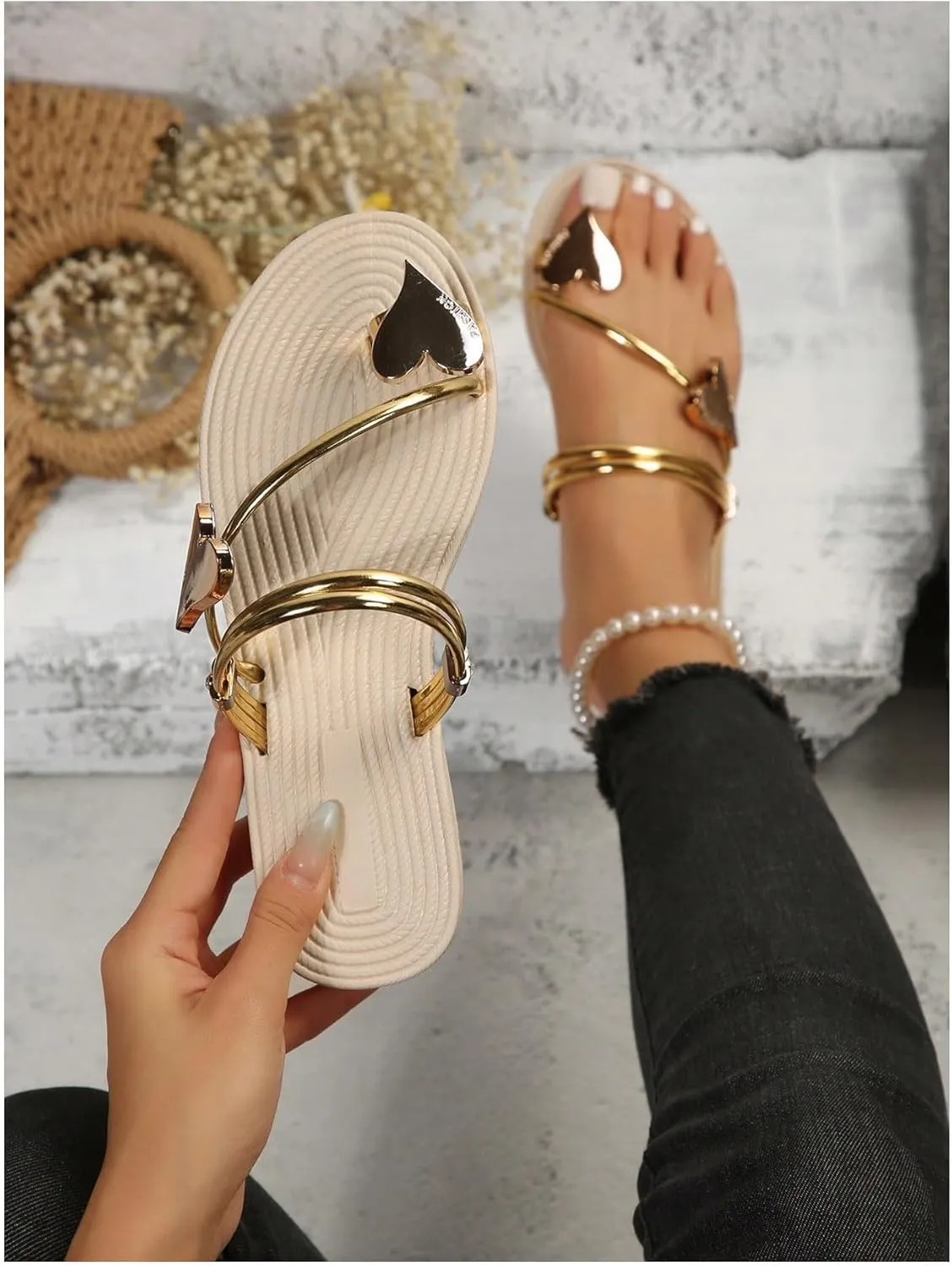 Verdusa Women's Metallic Strappy Thong Sandals Summer Beach Flat Flip Flops