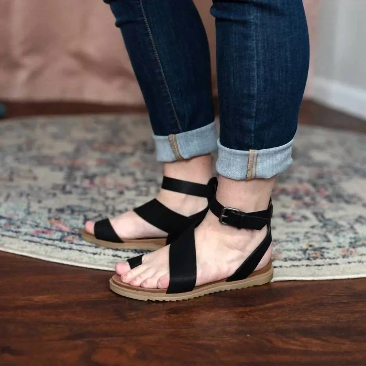 Very G Steffy Ankle Strap Sandal In Black