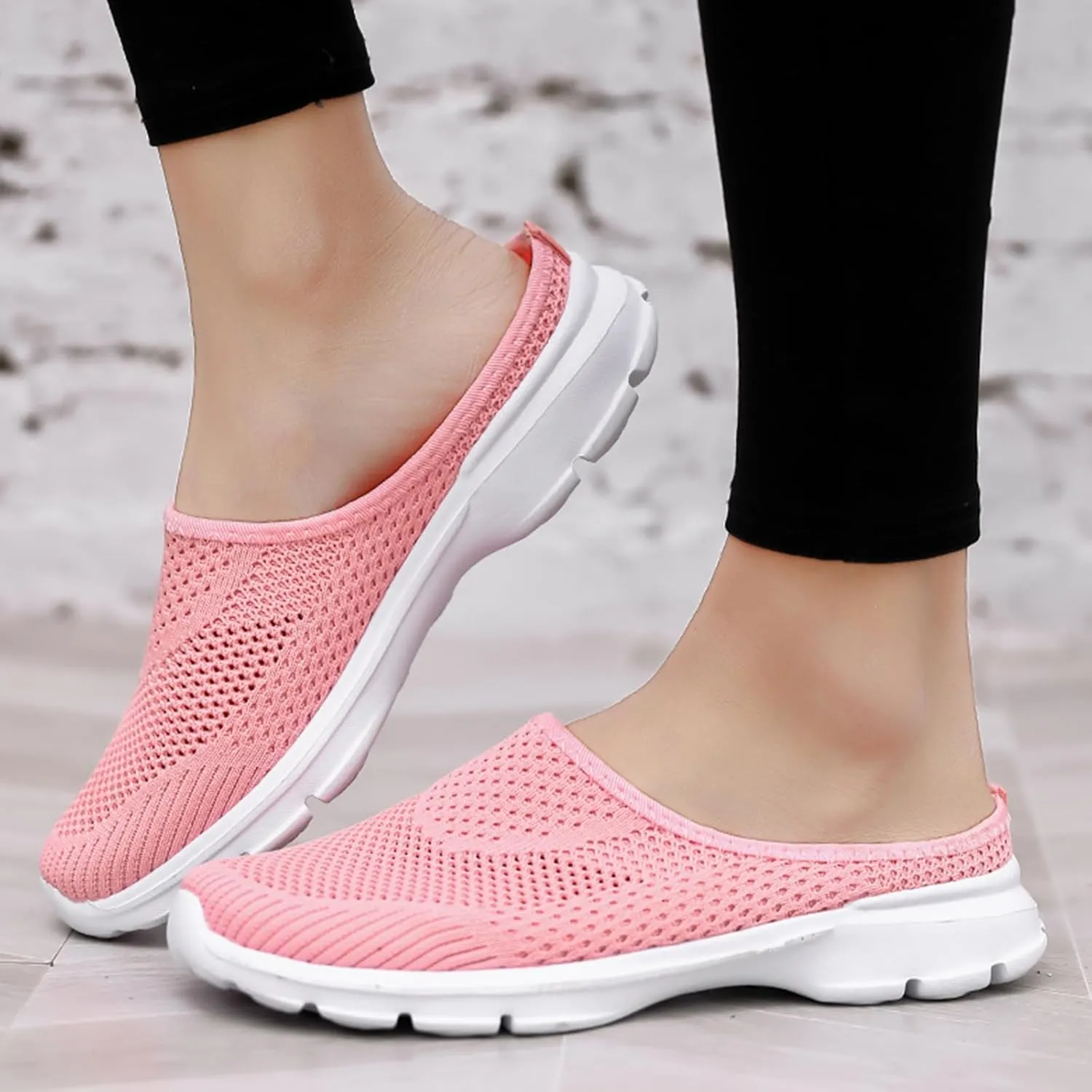 Walking Mules for Women Summer Breathable Mesh Hollow Out Closed Toe Open Back Slip On Sliipers Casual Lightweight Comfortable Outdoor Flats Shoes with Arch Support